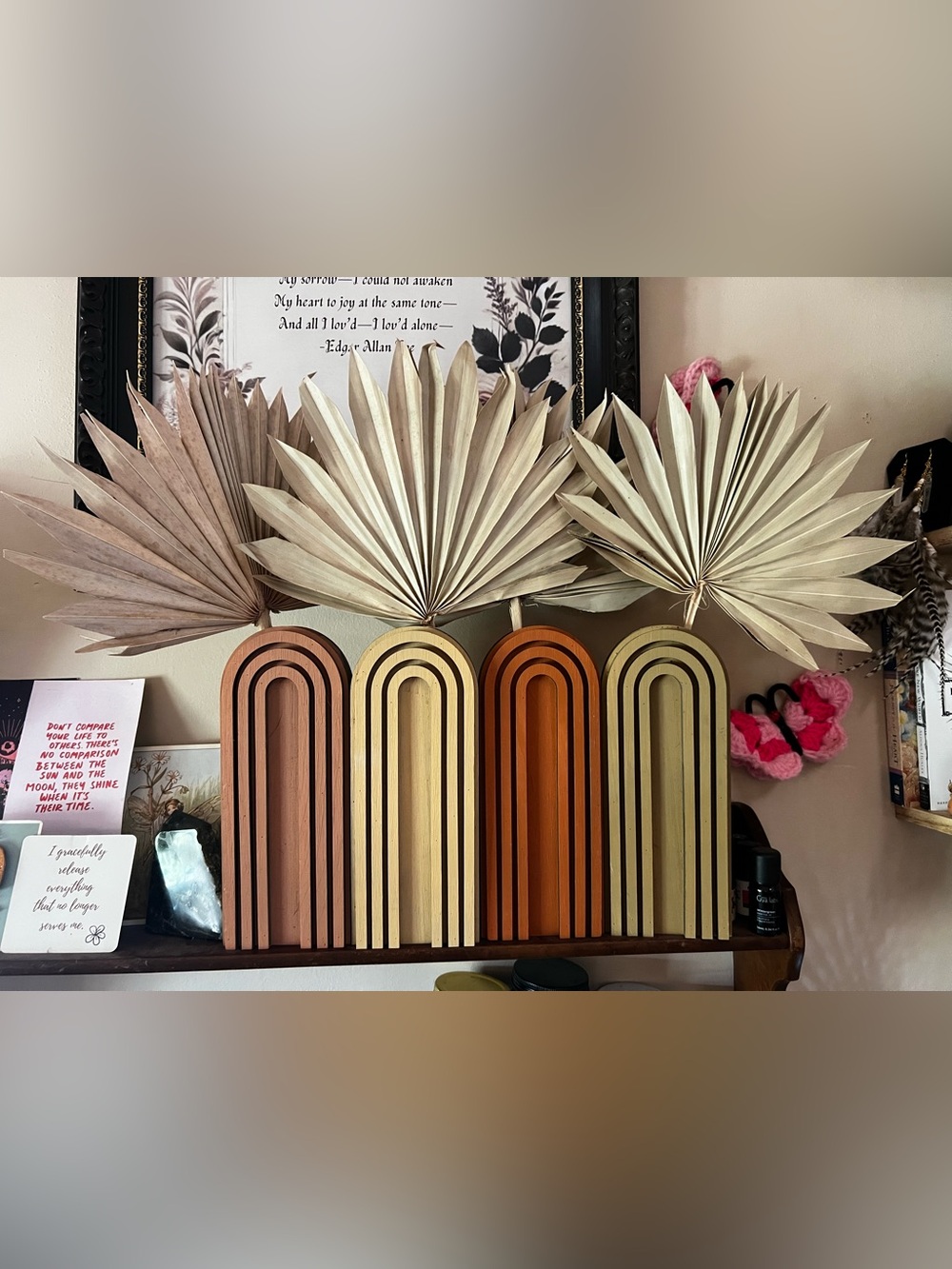 Rainbow vase and wicker fan set.